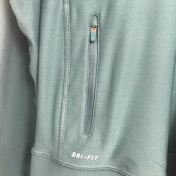 NIKE / Dri Fit Ladies Track Jacket Size M - Picture 7 of 16